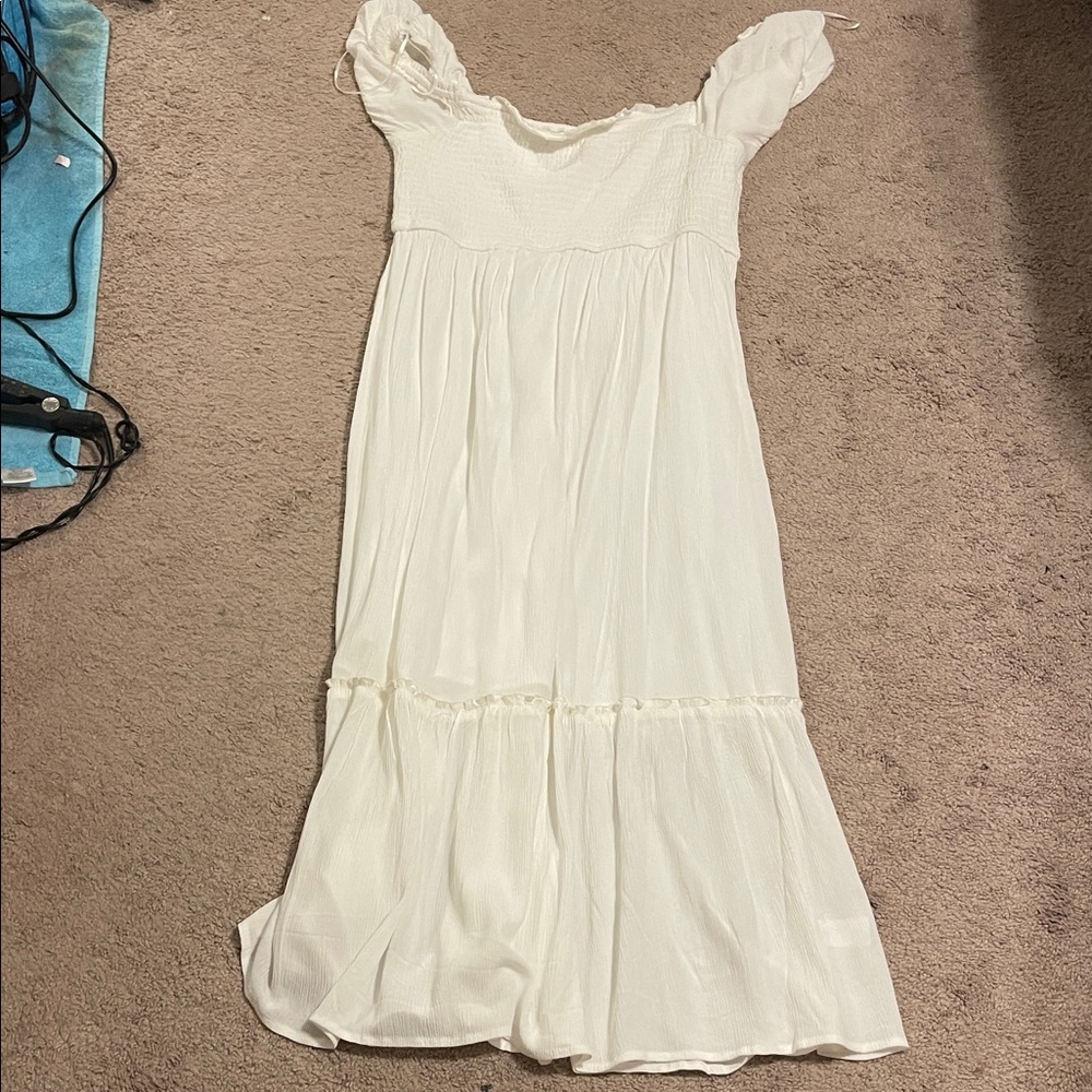 Aeropostale White Maxi Dress